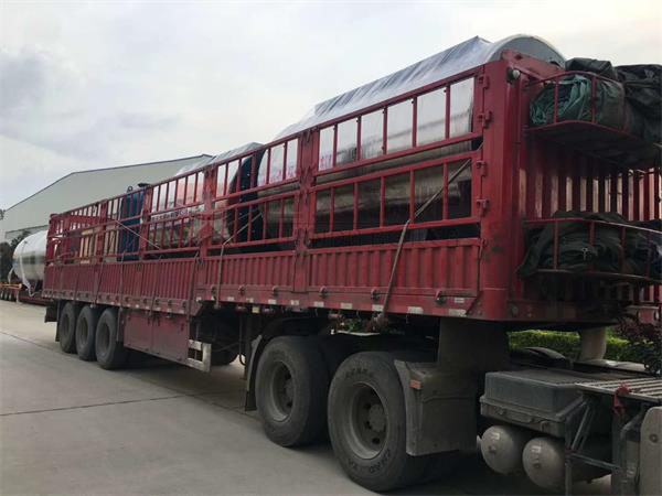 2台1吨承压燃气热水锅炉发往陕西榆林