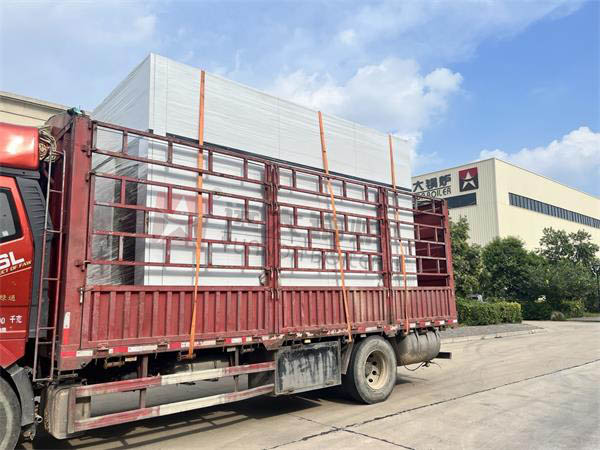 YDB型3.5MW燃气真空热水锅炉发往河南郑州
